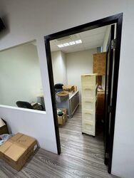 Senoko Loop (D27), Office #512647901